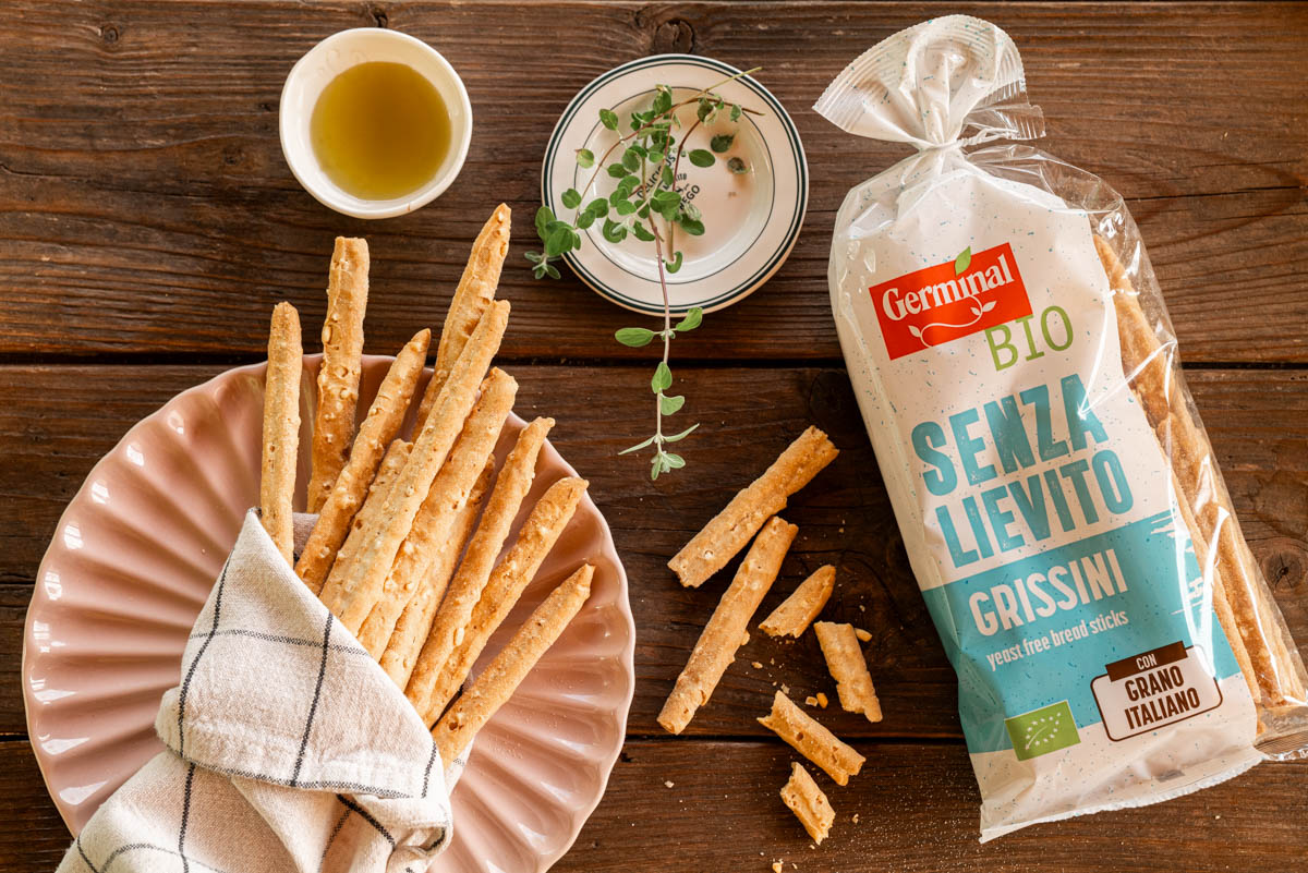 Stuzzichini estivi: 4 idee per un aperitivo a base di grissini!